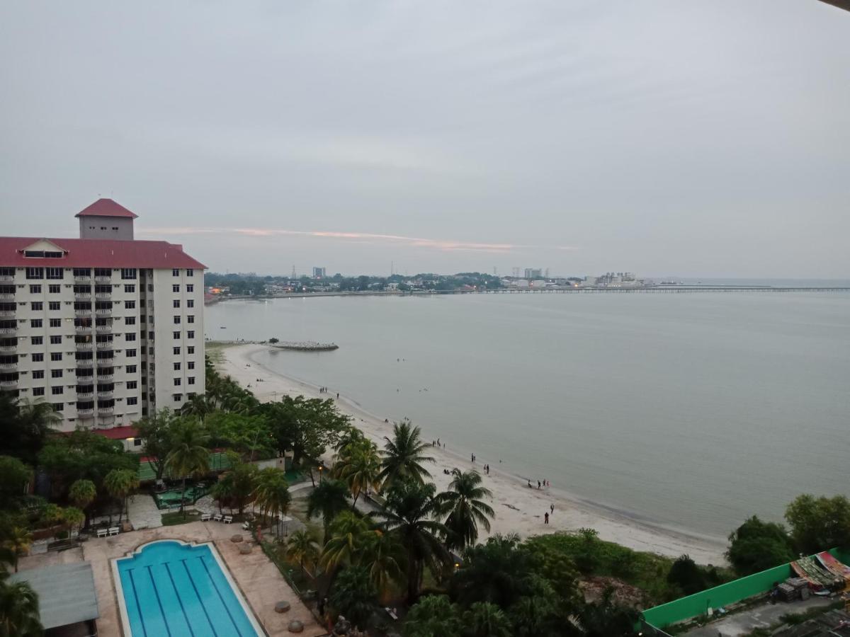 Glory Beach Resort Private Penthouse Port Dickson Dış mekan fotoğraf