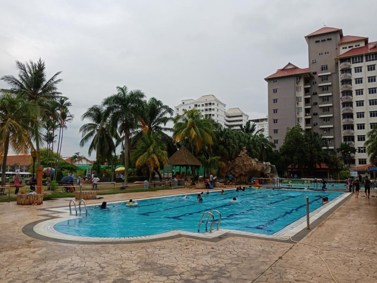 Glory Beach Resort Private Penthouse Port Dickson Dış mekan fotoğraf