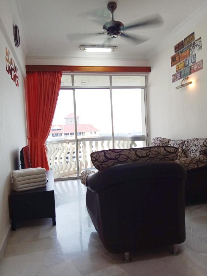 Glory Beach Resort Private Penthouse Port Dickson Dış mekan fotoğraf
